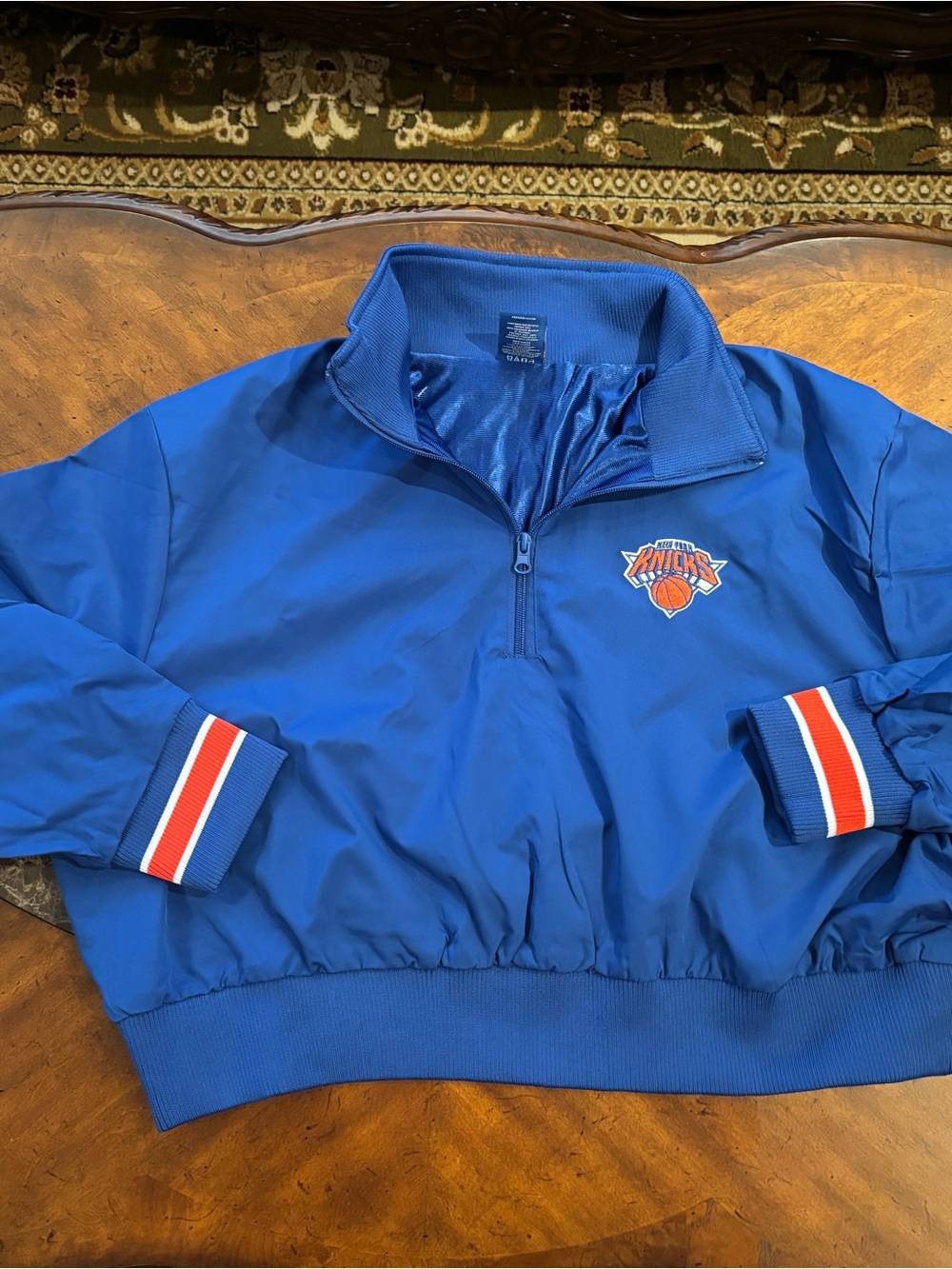 Women’s New York Knicks Lightweight Pullover 1/4 Zip Cropped Jacket Size XL